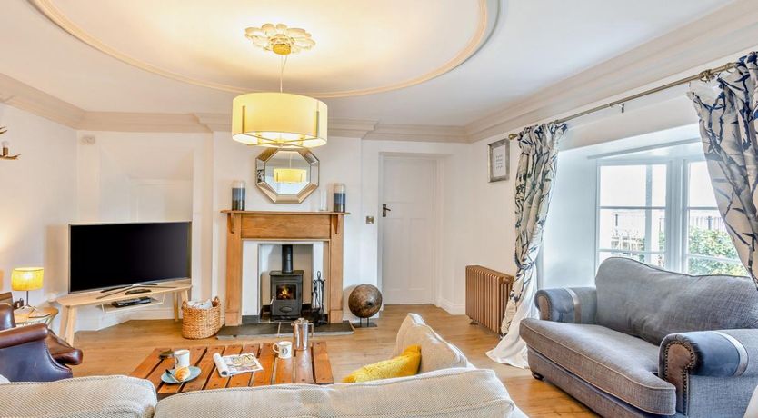 Photo of 3 Bed in Appledore