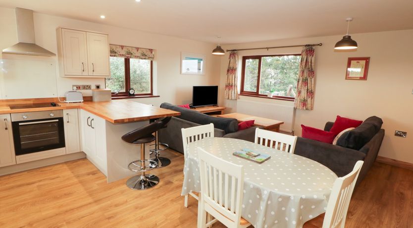 Photo of Bodneithior