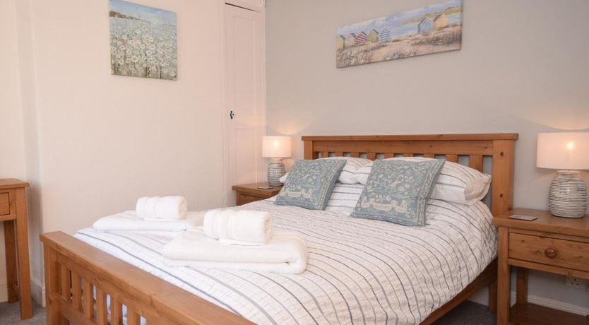 Photo of 3 Bed in Appledore