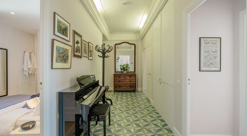 Photo of Celeste - Beautiful Art Deco Building