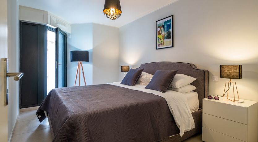 Photo of Boutique - NEW & Elegant!