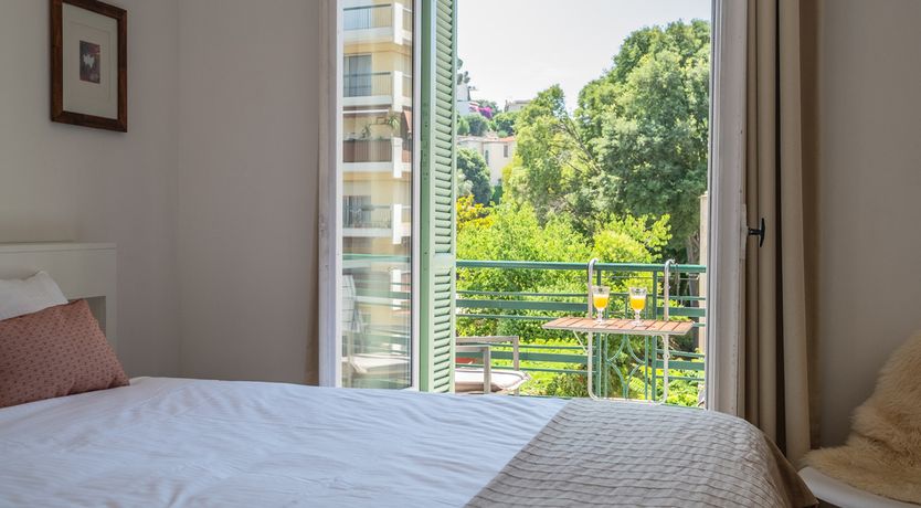 Photo of Nissa La Bella - NEW! Beautifully Renovated