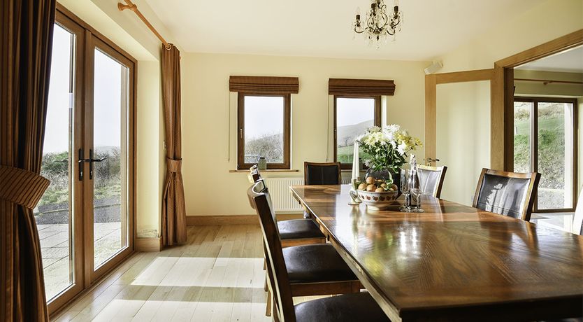 Photo of Dingle Way Lodge - NEW! Tranquil Haven