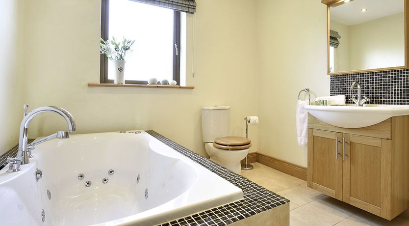 Photo of Dingle Way Lodge - NEW! Tranquil Haven