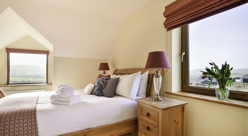 Photo of Dingle Way Lodge - NEW! Tranquil Haven