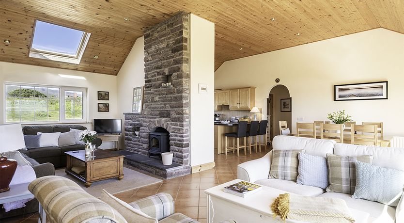 Photo of Clifftop House - At the edge of the world!