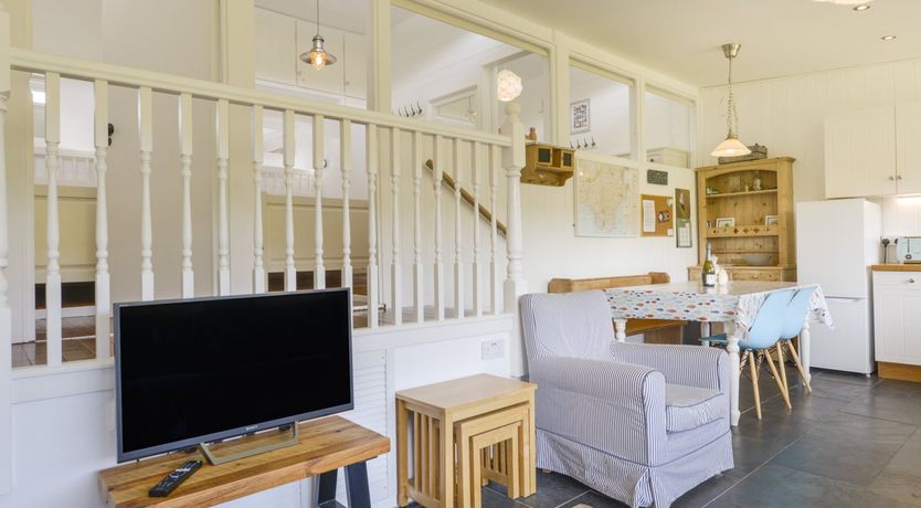 Photo of 2 Brook Cottages