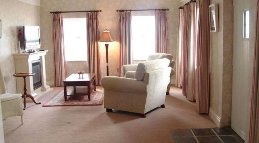 Photo of Red Cliff Lodge