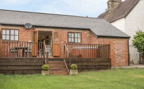 Photo of Old Hall Barn 1