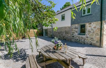 Tremenhere Barn Holiday Cottage