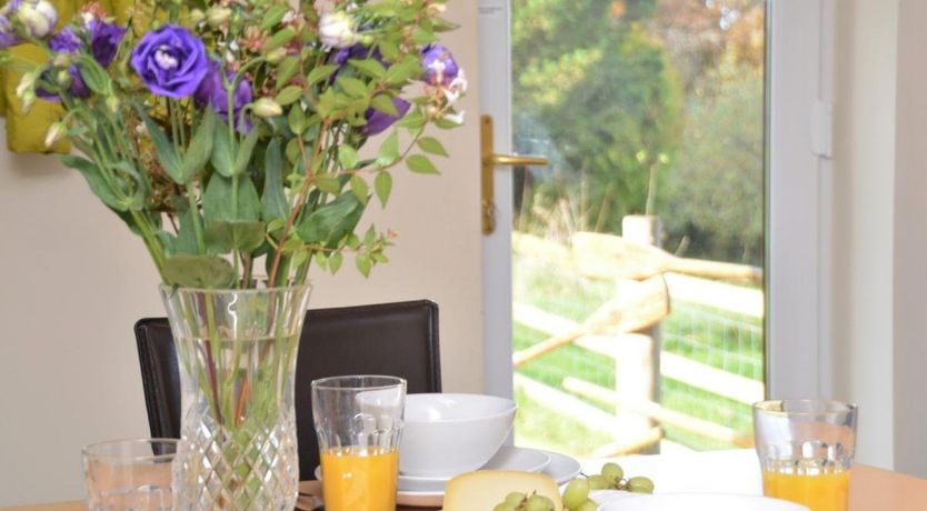 Photo of 2 Bed in Littlewindsor