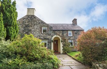 Plas Mawr Holiday Cottage
