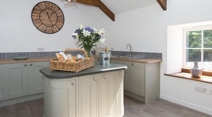 Photo of 5 Bed in Praze