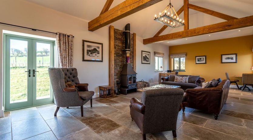 Photo of 4 Bed in Denbigh