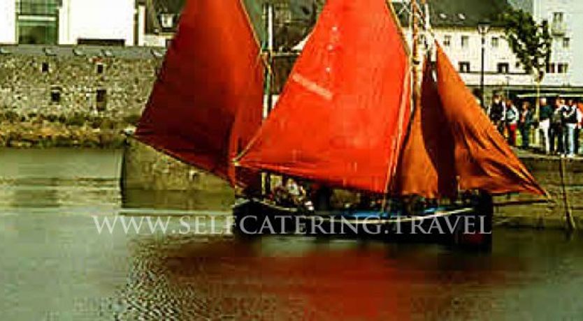 Photo of Salthill Galway Bay. Arus Grattan