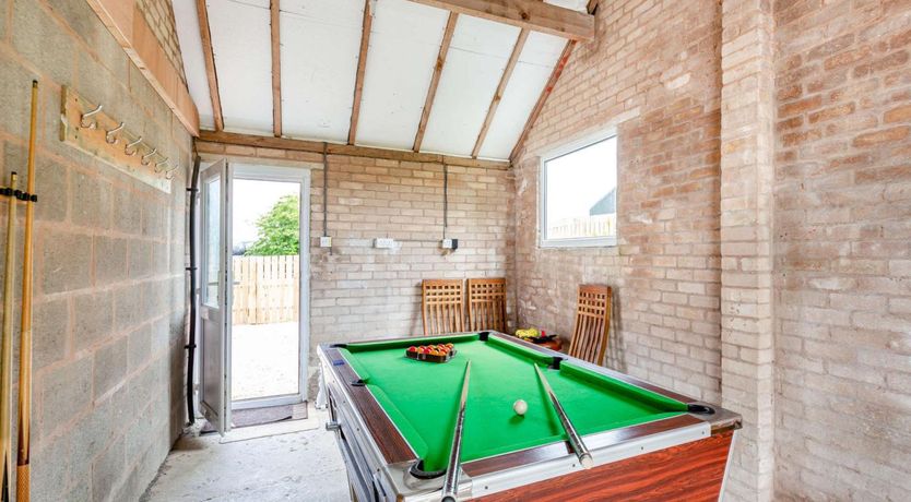 Photo of 4 Bed in Denbigh