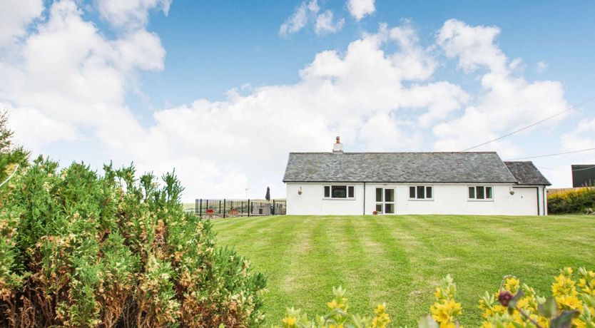 Photo of 4 Bed in Denbigh