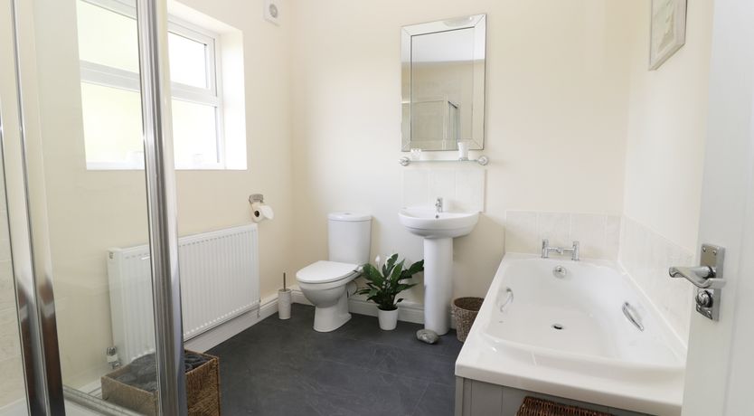 Photo of 2 Moor Farm Cottages