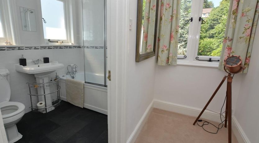 Photo of 3 Bed in Dulverton