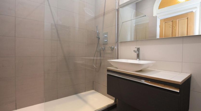 Photo of 3 Bed in Cowes