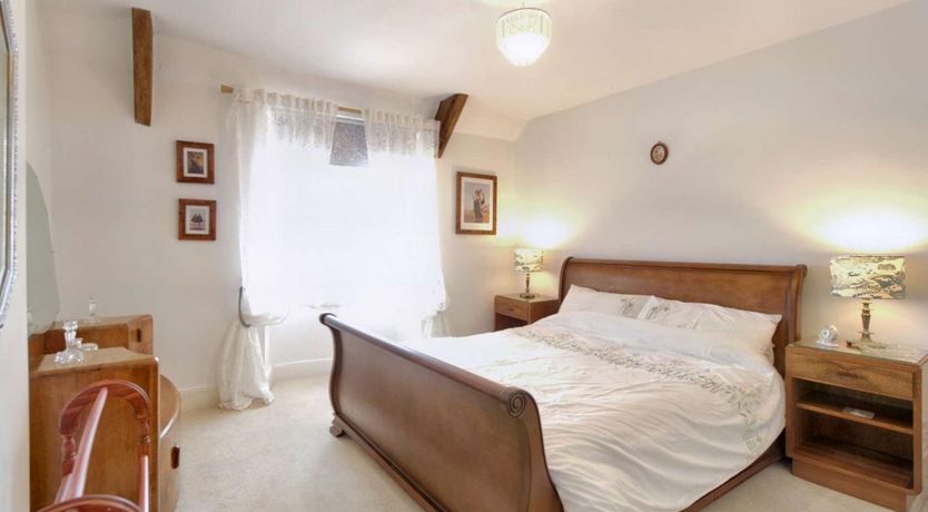 Photo of 2 Bed in Appledore