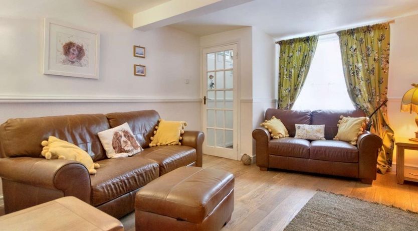 Photo of 2 Bed in Appledore