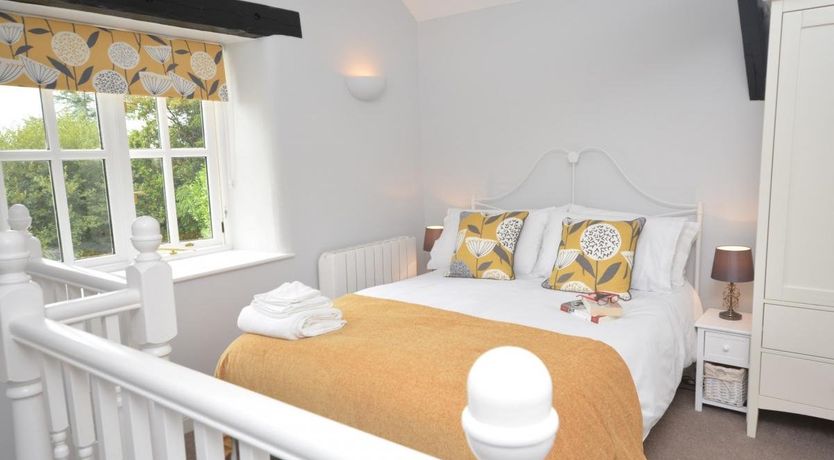 Photo of 1 Bed in South Molton