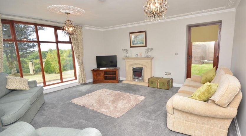 Photo of 3 Bed in South Molton