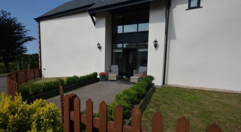 Photo of 3 Bed in South Molton