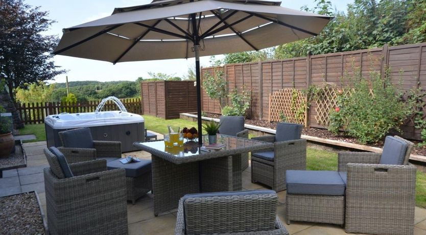 Photo of 3 Bed in South Molton