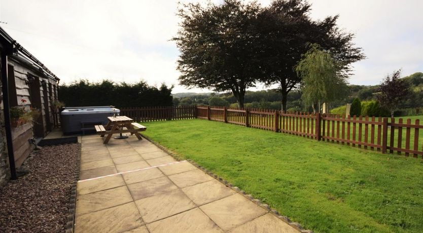 Photo of 2 Bed in South Molton