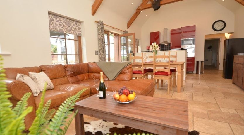 Photo of 2 Bed in South Molton