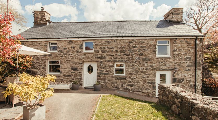 Photo of Cefn Uchaf Cottage