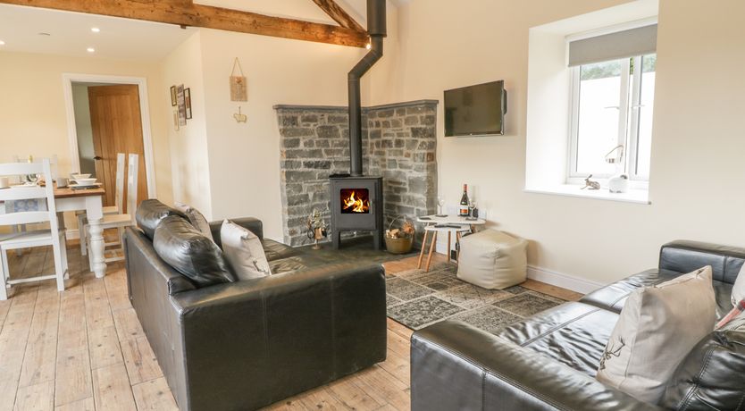 Photo of Rhianwen, Plas Moelfre Hall Barns