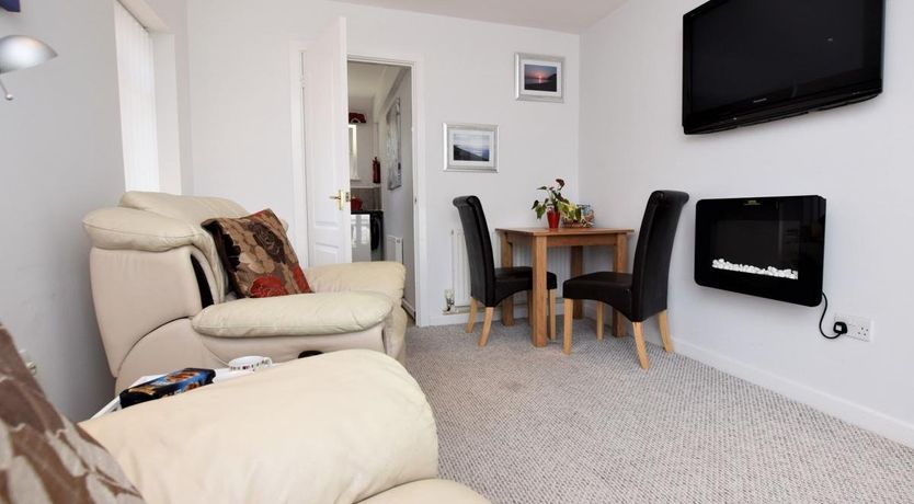 Photo of 1 Bed in Axminster