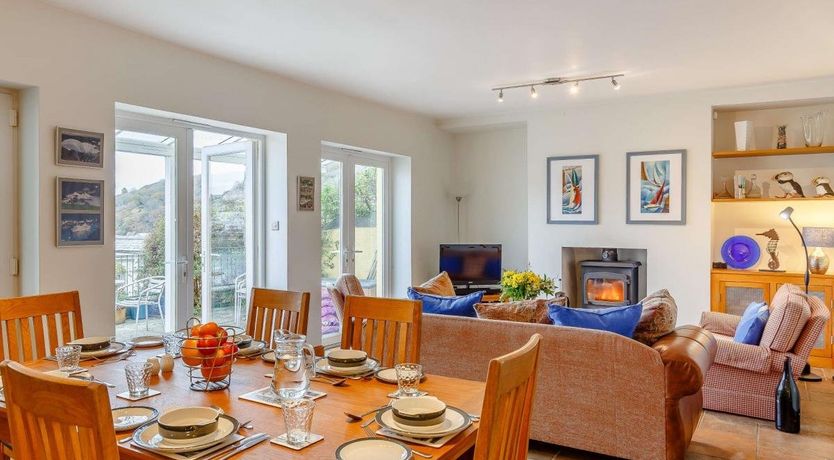 Photo of 3 Bed in Polruan