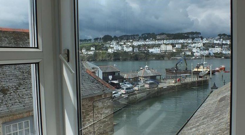 Photo of 2 Bed in Polruan