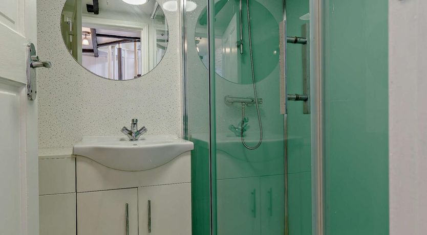Photo of 2 Bed in Polruan
