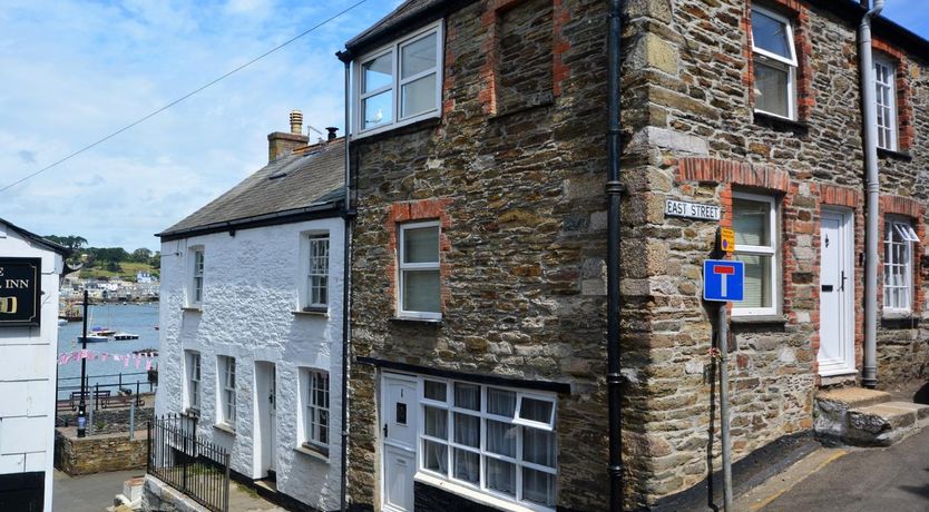 Photo of 2 Bed in Polruan
