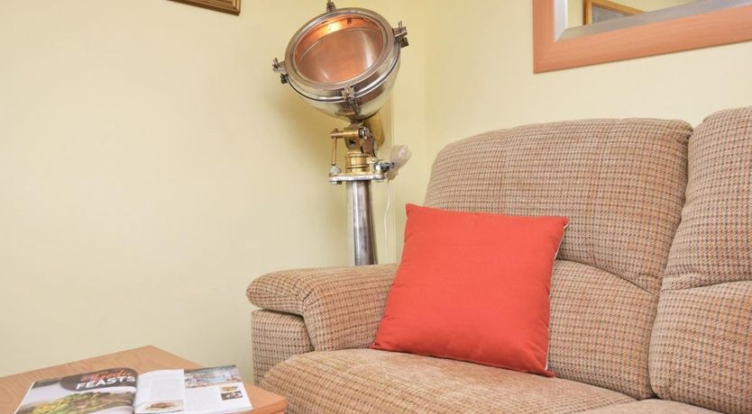 Photo of 2 Bed in Polruan