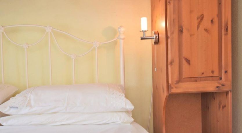 Photo of 2 Bed in Polruan