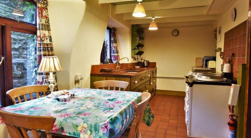 Photo of 3 Bed in Polruan