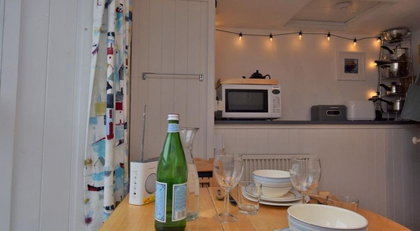 Photo of 2 Bed in Polruan