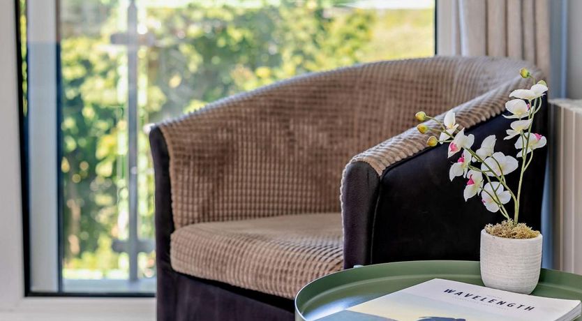 Photo of 2 Bed in Porth