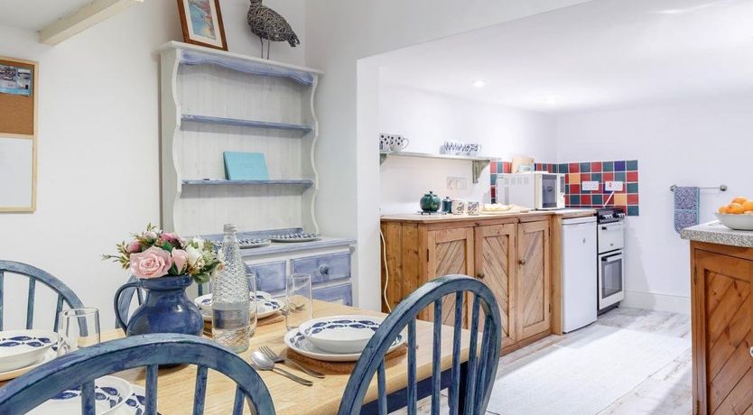 Photo of 1 Bed in Polruan