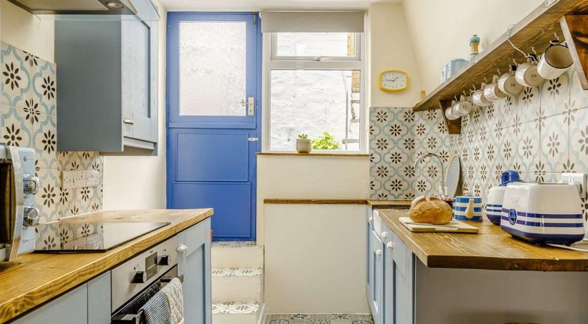 Photo of 2 Bed in Polruan