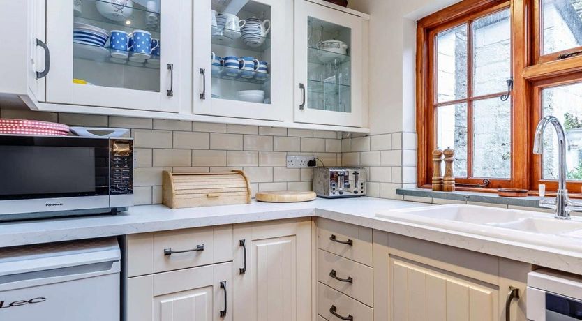 Photo of 4 Bed in Polruan