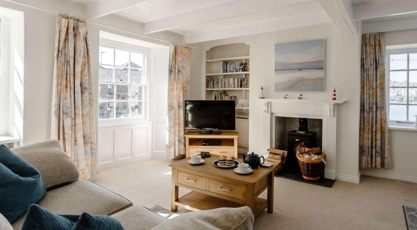 Photo of 2 Bed in Polruan