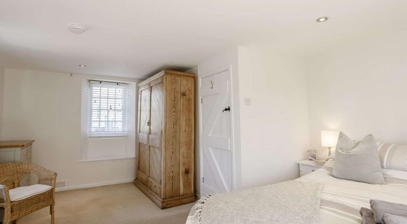 Photo of 2 Bed in Polruan