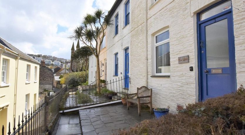 Photo of 3 Bed in Polruan